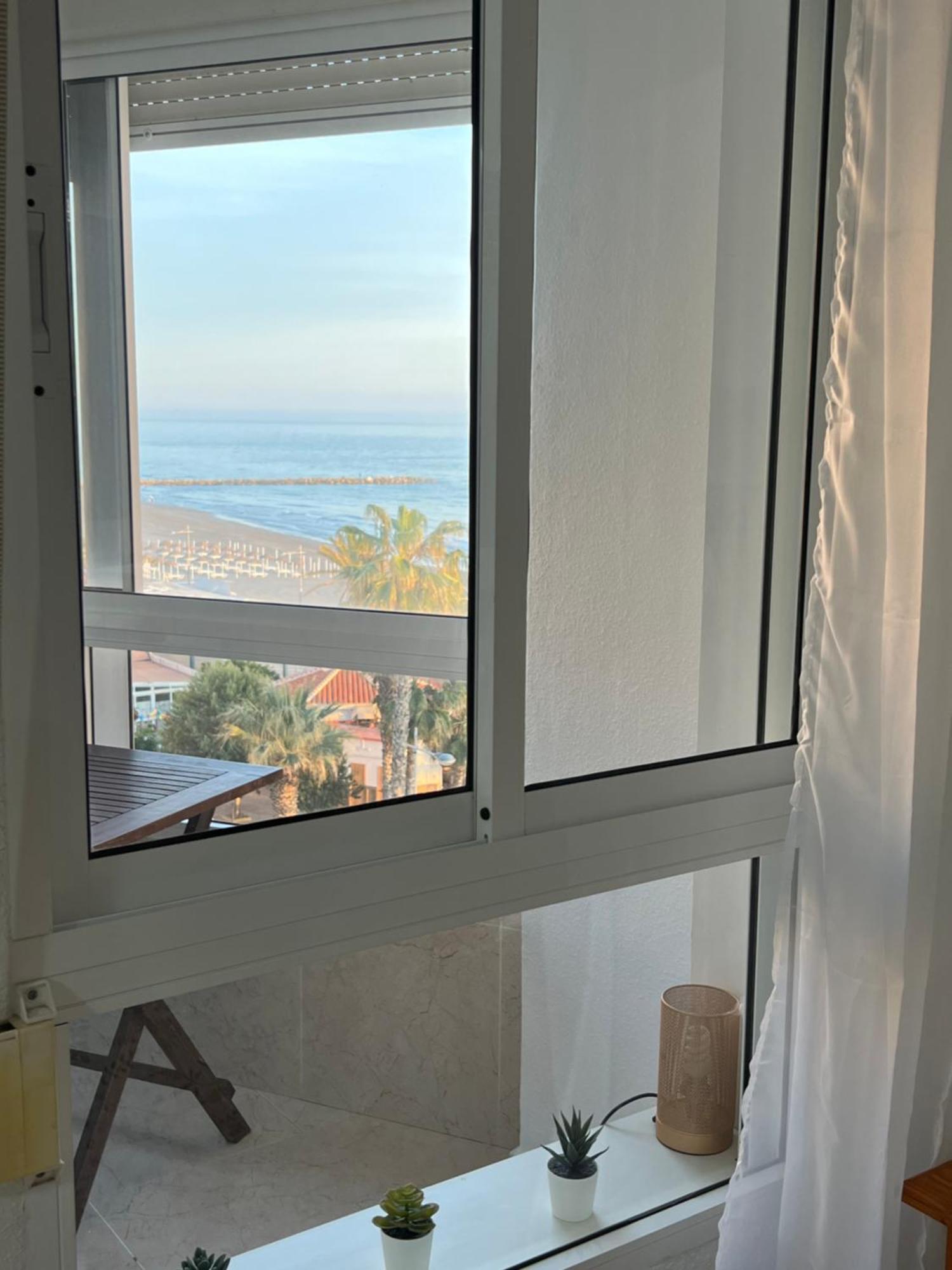 Estudio Mar En Calma, Primera Linea De Playa Con Vistas Al Mar Торокс Екстериор снимка