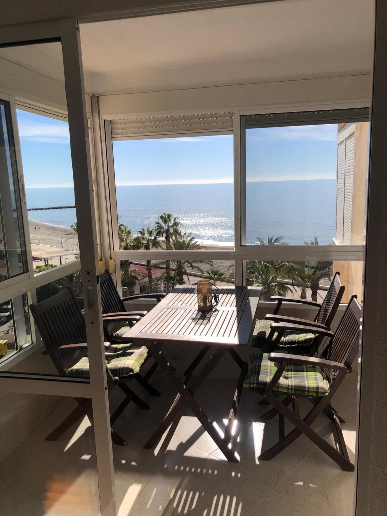 Estudio Mar En Calma, Primera Linea De Playa Con Vistas Al Mar Торокс Екстериор снимка