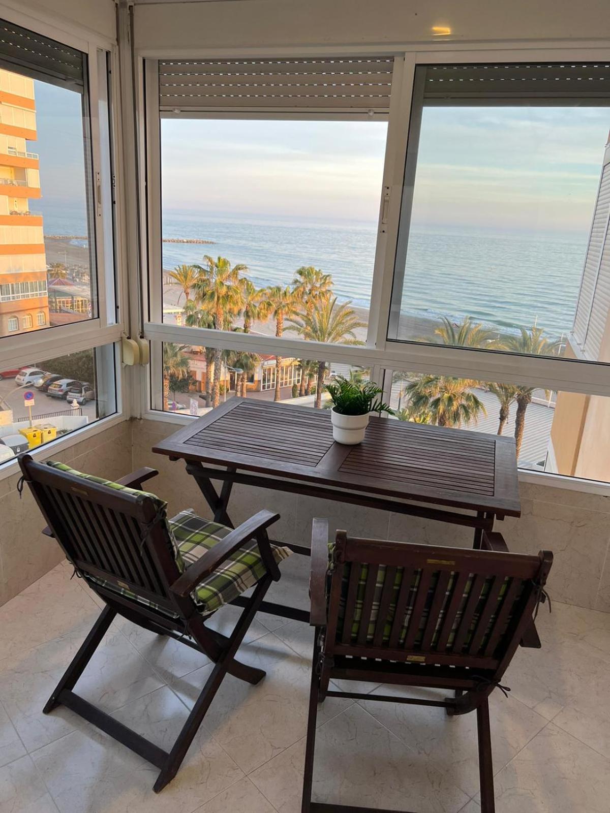 Estudio Mar En Calma, Primera Linea De Playa Con Vistas Al Mar Торокс Екстериор снимка